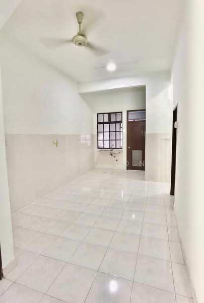 2-storey Terraced House for Sale in Taman Pelangi Indah (Ulu Tiram) - Tracy Ong - Interior - PropertyGuru.com.my