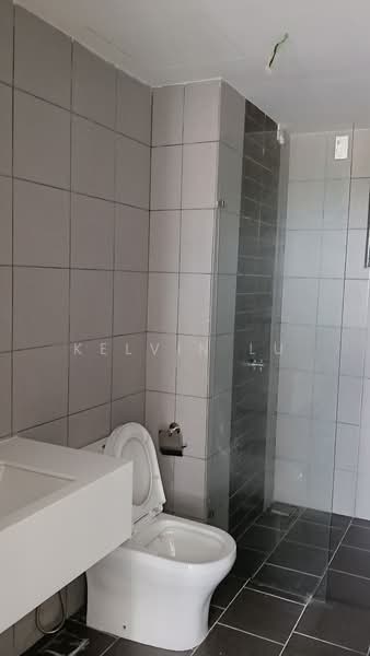 Service Residence for Sale at E'Island Lake Haven - Kelvin Lu - Bathroom - PropertyGuru.com.my