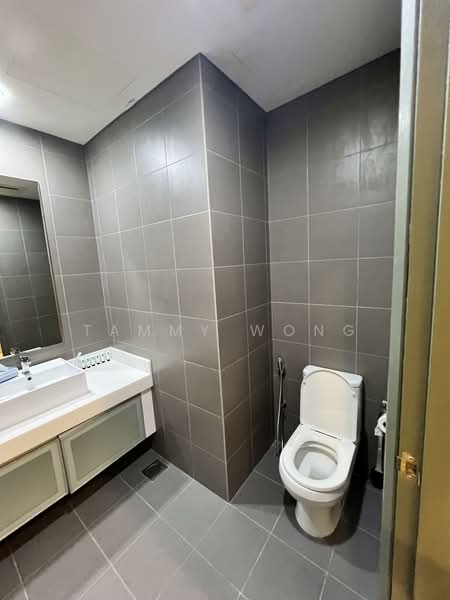 Servis Apartment untuk Disewa di Mercu Summer Suites - Tammy Wong - Bathroom - PropertyGuru.com.my