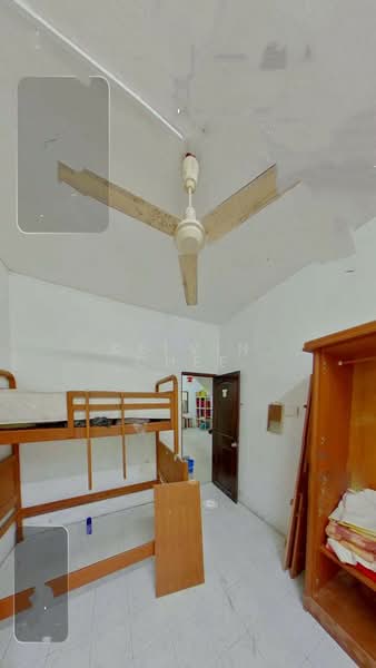 Rumah Berkembar untuk Dijual di Taman Pelangi (Johor Bahru) - Kelvin Chee - Bedroom - PropertyGuru.com.my