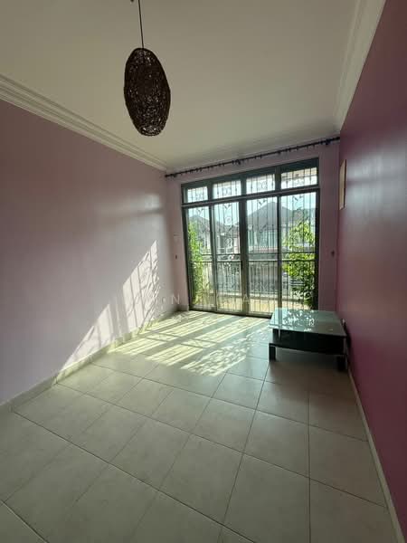 Cluster House for Sale in Kulai (Johor) - Win Tan - Living Room - PropertyGuru.com.my