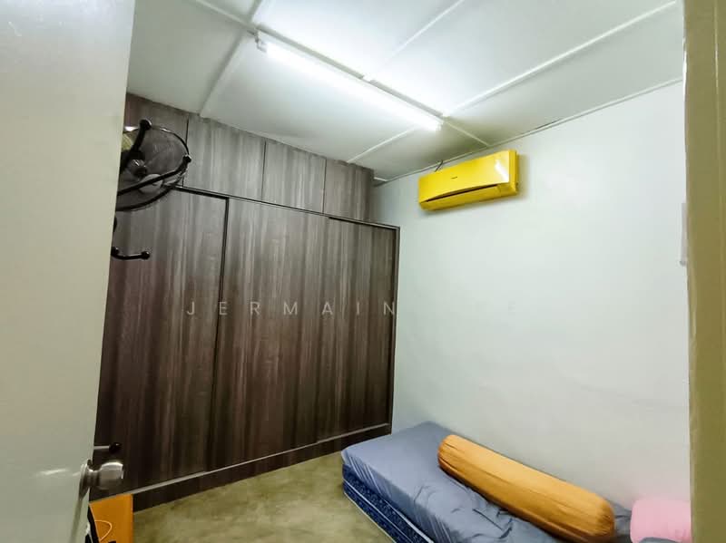 2-storey Terraced House for Sale in Taman Skudai Baru (Skudai) - Jermain Tee - Bedroom - PropertyGuru.com.my