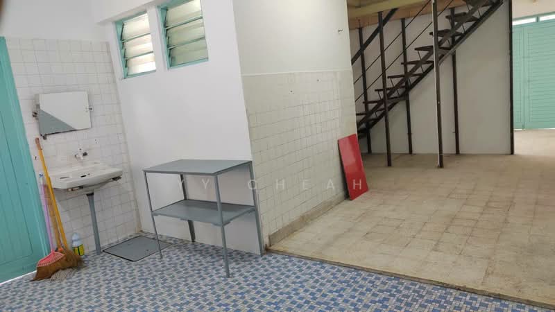2-storey Terraced House for Sale in Taman Cempaka (Ipoh) - YY Cheah - Interior - PropertyGuru.com.my
