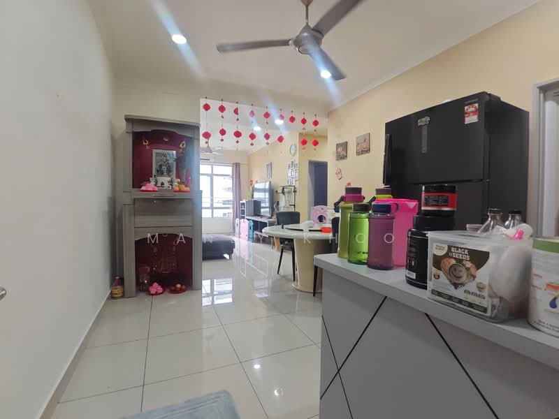 Kondominium untuk Dijual di Residensi Rampai (The Parc Tower) - Mandy Khoo - Living Room - PropertyGuru.com.my