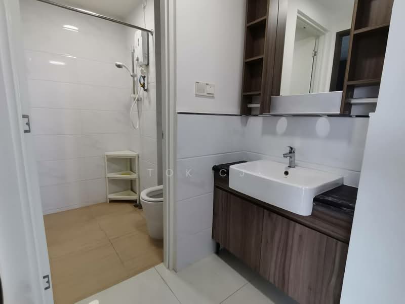 Service Residence for Rent at Country Garden Central Park - Tok CJ - Bathroom - PropertyGuru.com.my