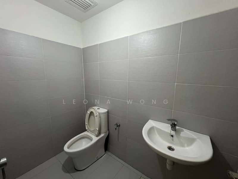Condominium for Sale at X2 Residency - Leona Wong - Bathroom - PropertyGuru.com.my
