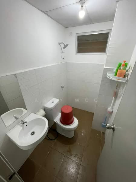 Service Residence for Rent at Sentrovue - Abby Woo - Bathroom - PropertyGuru.com.my