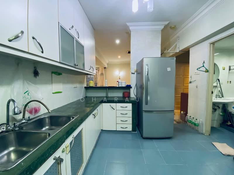 Condominium for Sale at La Villas Condominium - Loharaj . - PropertyGuru.com.my