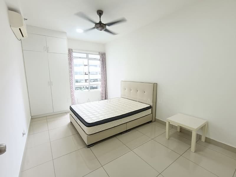 Service Residence for Rent at Molek Regency - Elaine Lau - Bedroom - PropertyGuru.com.my