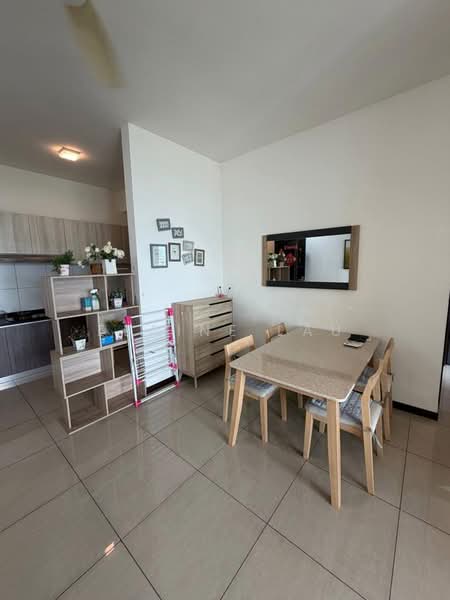 Servis Apartment untuk Disewa di Molek Regency - Elaine Lau - PropertyGuru.com.my