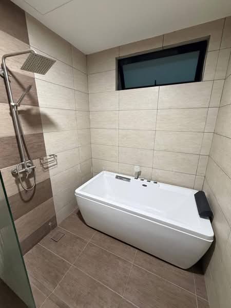 Servis Apartment untuk Disewa di Molek Regency - Elaine Lau - PropertyGuru.com.my