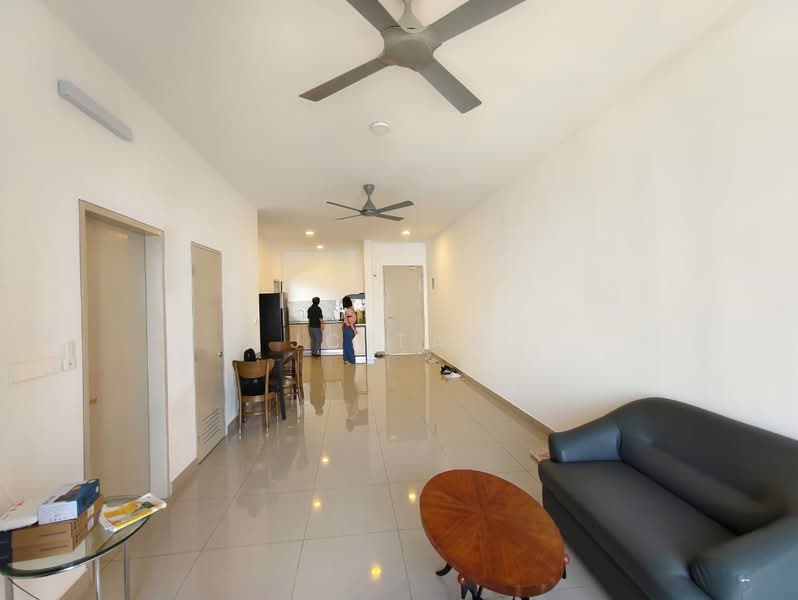 Servis Apartment untuk Dijual di The Harmony - JC Tan - Living Room - PropertyGuru.com.my