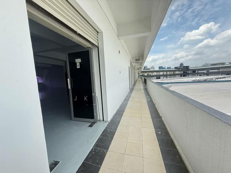 Shop for Rent in Bukit Jelutong (Shah Alam) - JK Leong - Exterior - PropertyGuru.com.my
