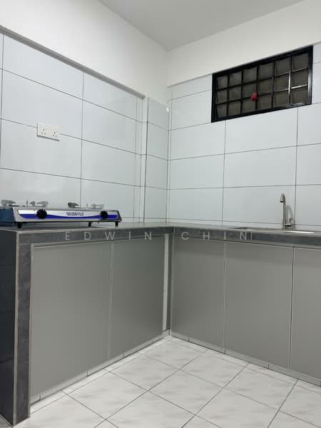 Apartment for Rent at Pearl Tower (Ria) - Edwin Chin - Kitchen - PropertyGuru.com.my