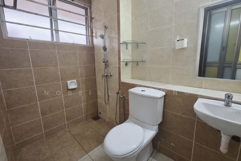 2-storey Terraced House for Sale in Putra Heights (Subang Jaya) - Nobeille Chung - Bathroom - PropertyGuru.com.my