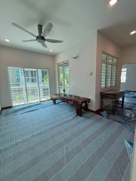 Semi-Detached House for Sale in Presint 11 (Putrajaya) - Juliana Mahmud - Living Room - PropertyGuru.com.my