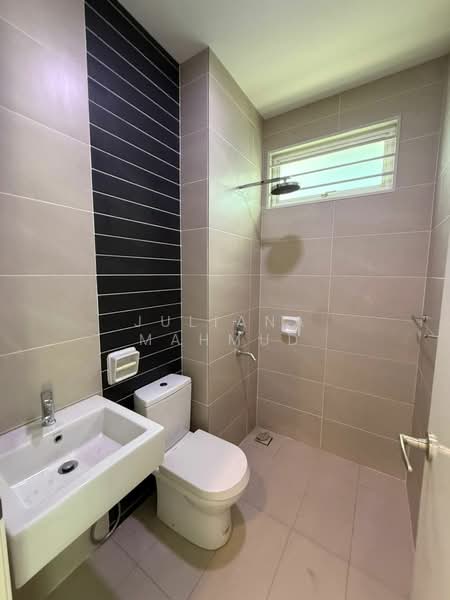 Semi-Detached House for Sale in Presint 11 (Putrajaya) - Juliana Mahmud - Bathroom - PropertyGuru.com.my
