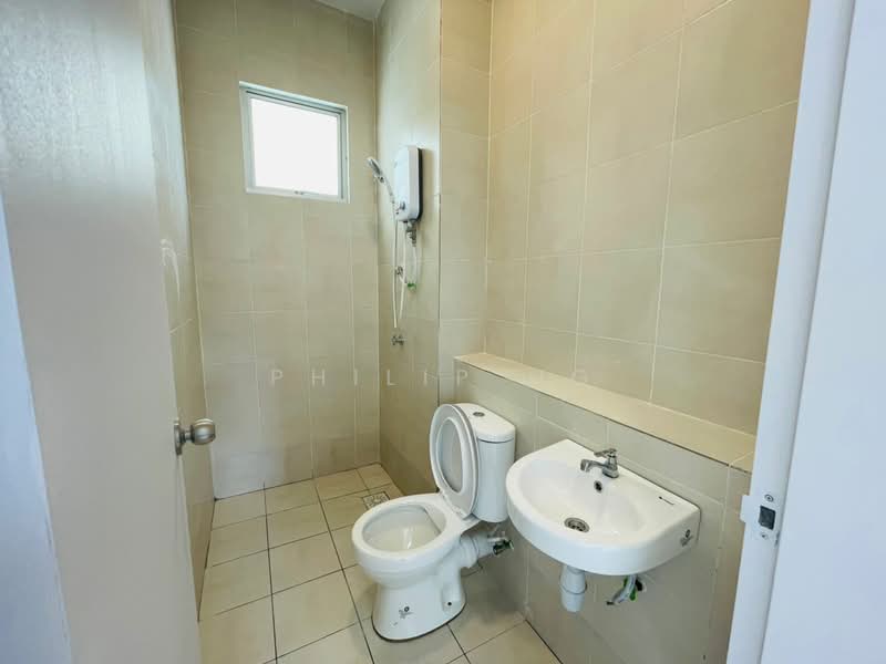 Kondominium untuk Disewa di Residensi Adelia 4 - Philip Ng - Bathroom - PropertyGuru.com.my