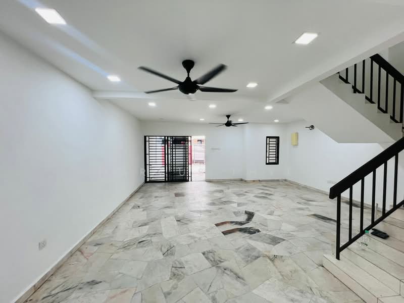 2-storey Terraced House for Sale in Taman Desa Jaya (Johor Bahru) - Marcus Thye - Living Room - PropertyGuru.com.my