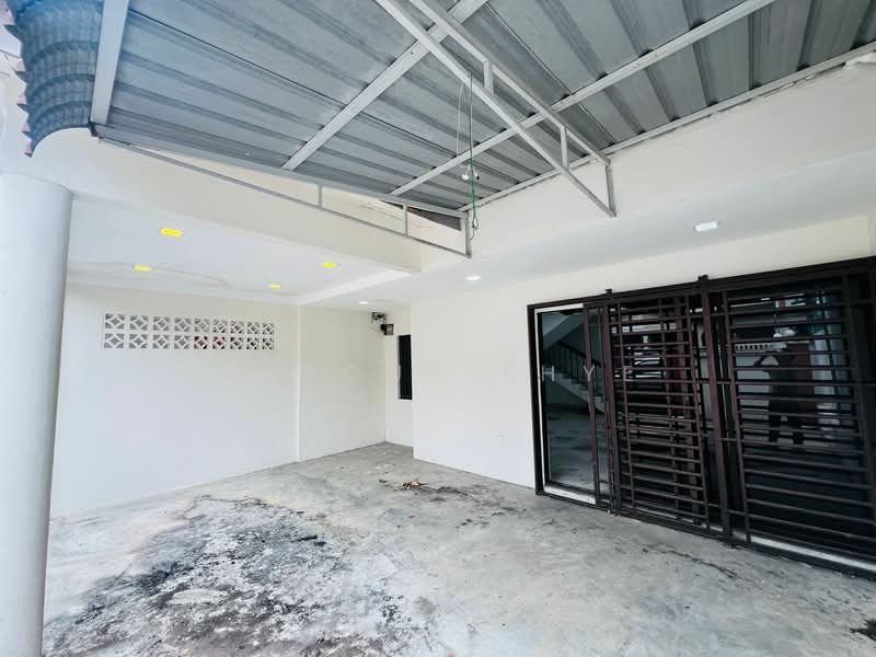 2-storey Terraced House for Sale in Taman Desa Jaya (Johor Bahru) - Marcus Thye - Entrance - PropertyGuru.com.my