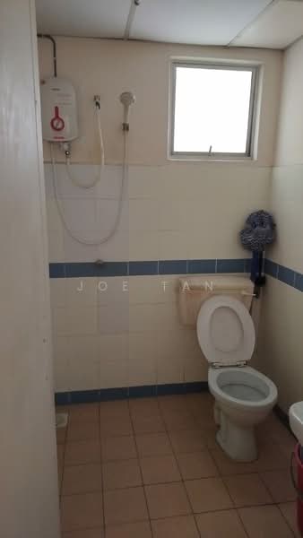 Kondominium untuk Dijual di Prima Setapak Condominium - Joe Tan - Bathroom - PropertyGuru.com.my