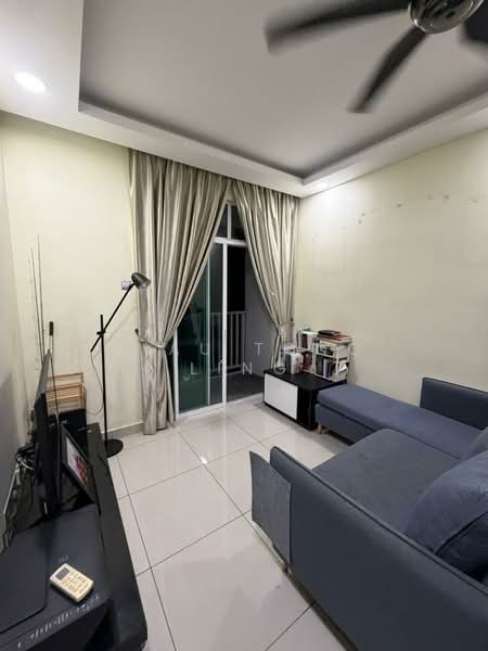 Servis Apartment untuk Dijual di Twin Danga Residence - Siau Tong Ling - Living Room - PropertyGuru.com.my