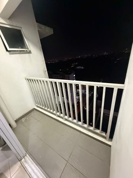 Servis Apartment untuk Dijual di Twin Danga Residence - Siau Tong Ling - Balcony - PropertyGuru.com.my