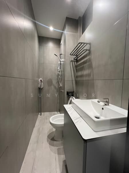 Servis Apartment untuk Disewa di Space Residency - Suny Sior - Bathroom - PropertyGuru.com.my