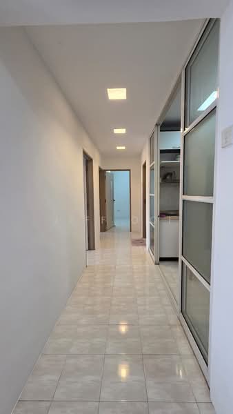 Condominium for Sale at Victoria Heights - Jeff Ooi - Corridor - PropertyGuru.com.my