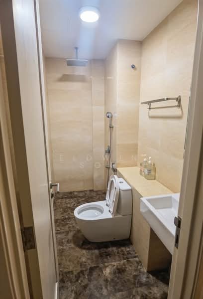 Service Residence for Rent at TriTower Residence @ Johor Bahru Sentral - Eldwin Soh - Bathroom - PropertyGuru.com.my