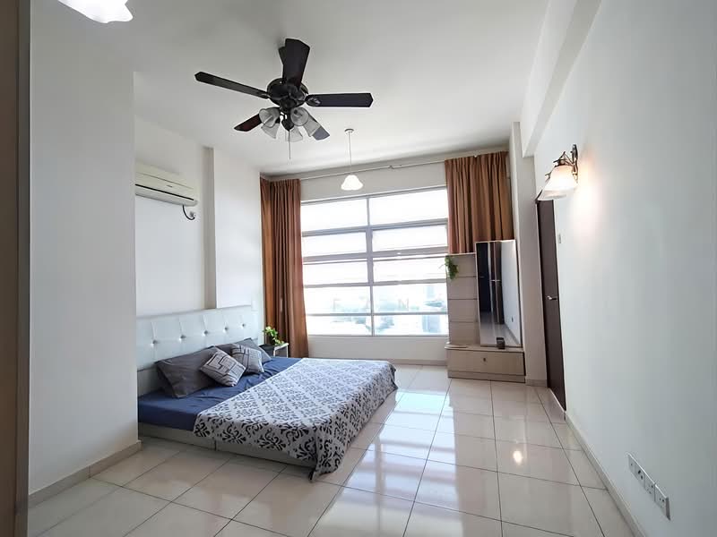 Kondominium untuk Dijual di The Brezza - Li Fang - Bedroom - PropertyGuru.com.my