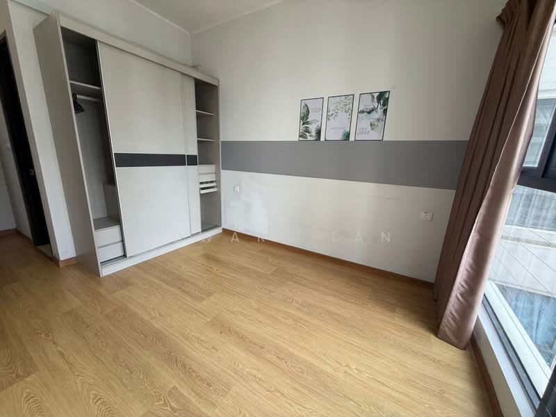Kondominium untuk Disewa di Amberside @ Country Garden Danga Bay - Edward Tan - Bedroom - PropertyGuru.com.my