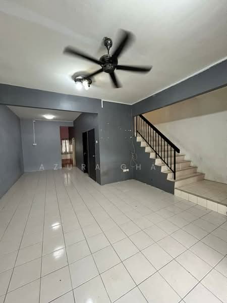 Rumah Teres 2 Tingkat untuk Dijual di Sungai Petani (Kedah) - Azura Ghani - Living Room - PropertyGuru.com.my