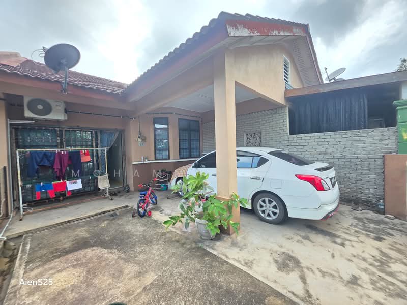Terraced House for Sale in Taman Balok Perdana (Sungai Karang) - Mohammad Azizi - Exterior - PropertyGuru.com.my
