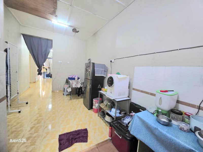 Terraced House for Sale in Taman Balok Perdana (Sungai Karang) - Mohammad Azizi - PropertyGuru.com.my