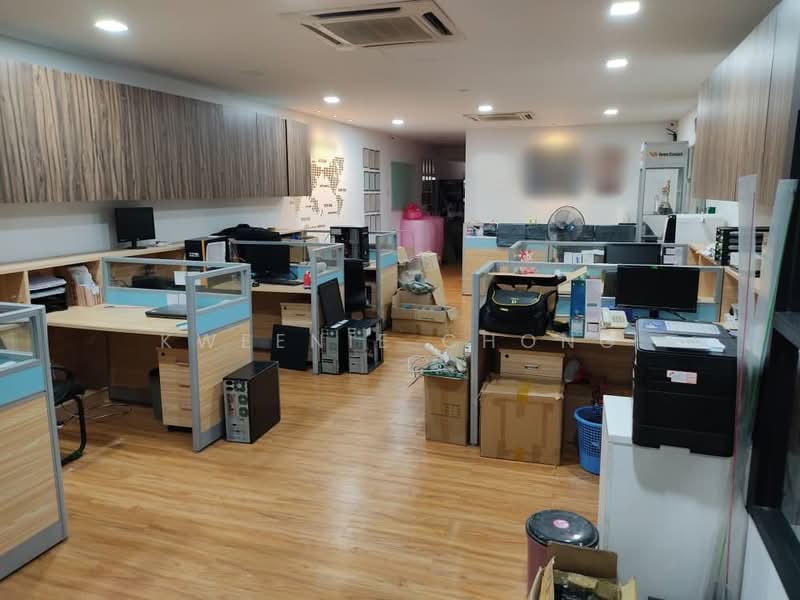 Shop / Office for Sale in Kuchai Lama (Kuala Lumpur) - Kweenie Chong - Interior - PropertyGuru.com.my