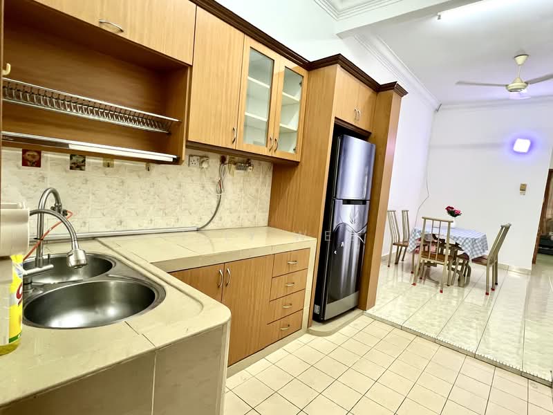 1-storey Terraced House for Rent in Taman Rinting (Masai) - Lily Wee - Kitchen - PropertyGuru.com.my