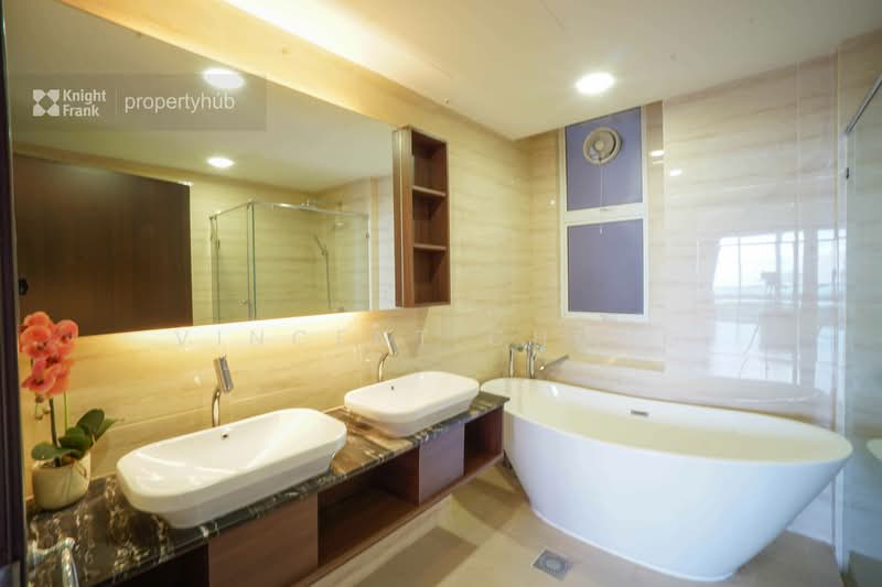 Condominium for Rent at The Bay Residences - Vincent Chong - Master Bathroom - PropertyGuru.com.my