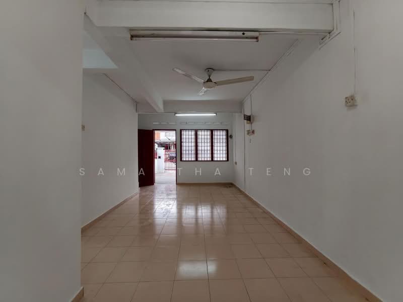 Rumah Teres 2 Tingkat untuk Dijual di Bandar Selesa Jaya (Skudai) - Samantha Teng - Interior - PropertyGuru.com.my