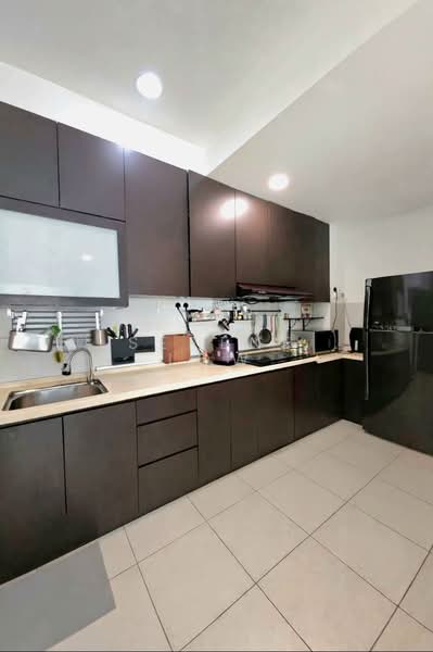 Service Residence for Sale at The Garden Residences - Serene Low - Kitchen - PropertyGuru.com.my