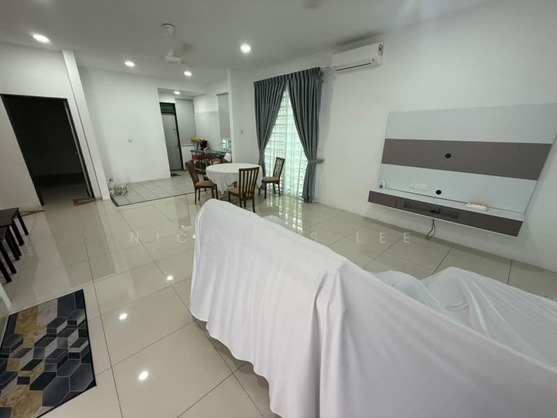 Cluster House for Sale in Panorama Lapangan Saujana (Green Park) (Ipoh) - Nicholas Lee - Living Room - PropertyGuru.com.my