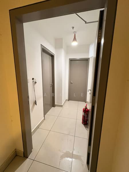 Servis Apartment untuk Dijual di Edusphere - Mark Lee - Corridor - PropertyGuru.com.my