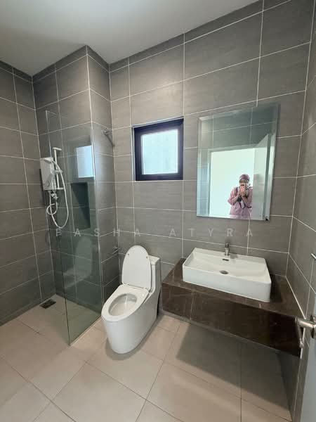 Semi-Detached House for Rent in Cyber 10 (Cyberjaya) - Fasha Atyra - Bathroom - PropertyGuru.com.my