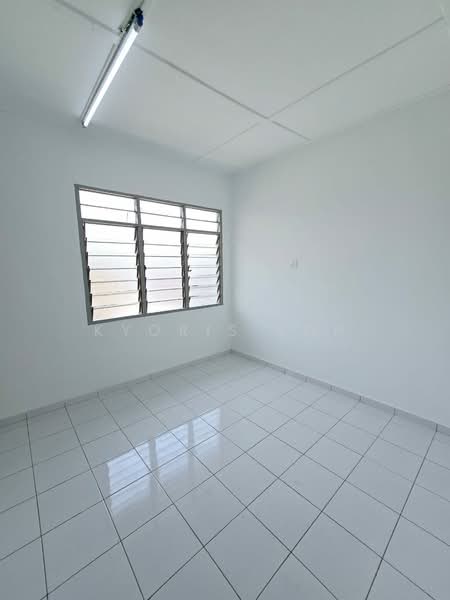 Rumah Teres 2 Tingkat untuk Dijual di Taman Rinting (Masai) - Kyoris Loh - Interior - PropertyGuru.com.my