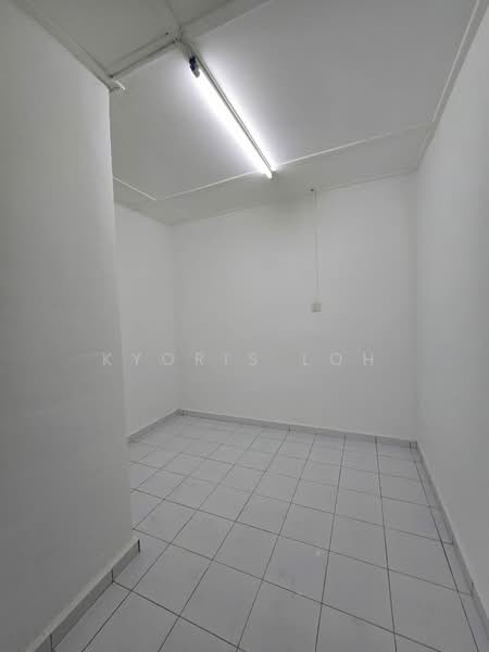 Rumah Teres 2 Tingkat untuk Dijual di Taman Rinting (Masai) - Kyoris Loh - Interior - PropertyGuru.com.my