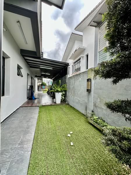 Semi-Detached House for Sale in Austin (Johor Bahru) - Samantha Teng - Exterior - PropertyGuru.com.my
