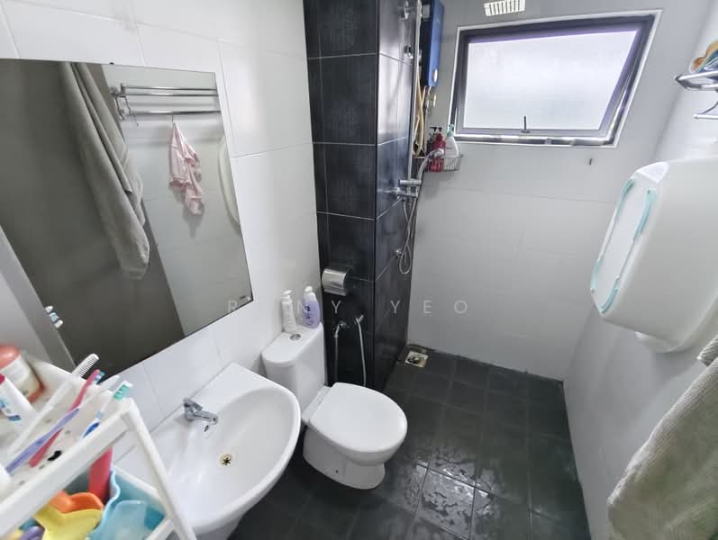 Condominium for Sale at Ameera Residence - Rony Yeo - Bathroom - PropertyGuru.com.my