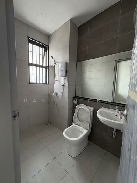 2-storey Terraced House for Rent in Elmina (Shah Alam) - Daniel Tong - Bathroom - PropertyGuru.com.my