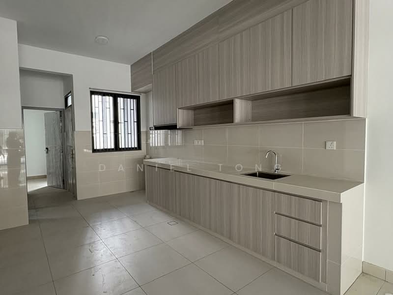 2-storey Terraced House for Rent in Elmina (Shah Alam) - Daniel Tong - Kitchen - PropertyGuru.com.my