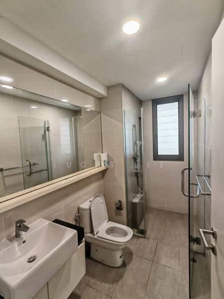 Condominium for Rent at Iskandar Residences - Lucas Lee - Bathroom - PropertyGuru.com.my